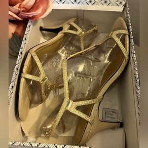 M BY MARINELLI Twilight Gold Heel Sandals With Diamond Embellishments Size 9 (M)